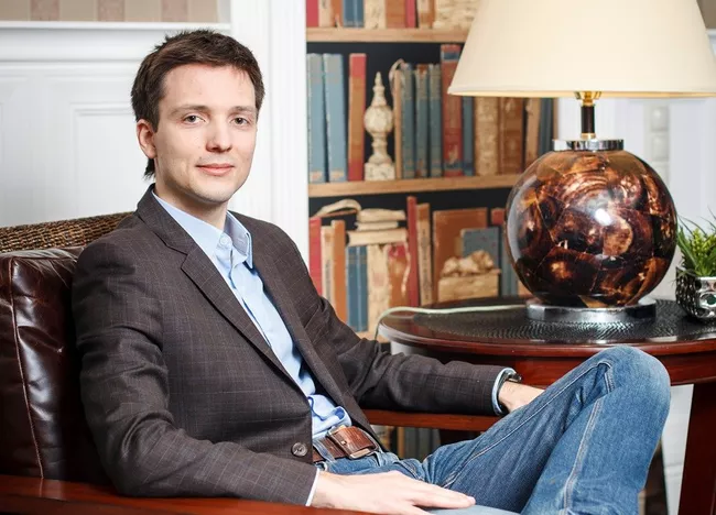 Дизайнер интерьеров Станислав Орехов