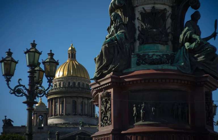 Исаакиевский собор в Санкт-Петербурге Исаакиевский собор в Санкт-Петербурге