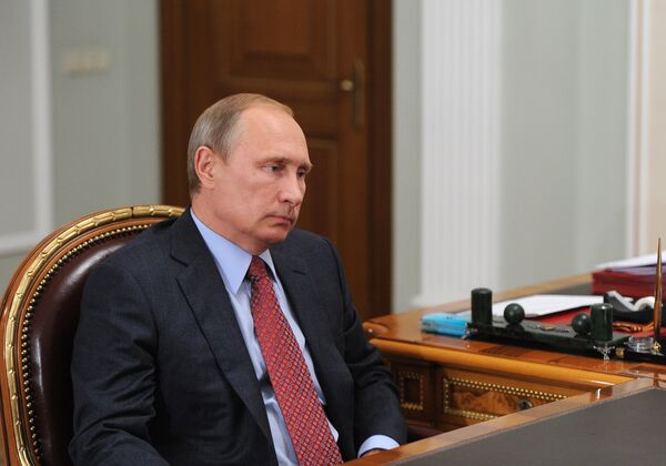 Рабочая встреча президента РФ В.Путина с губернатором Магаданской области В.Печеным
