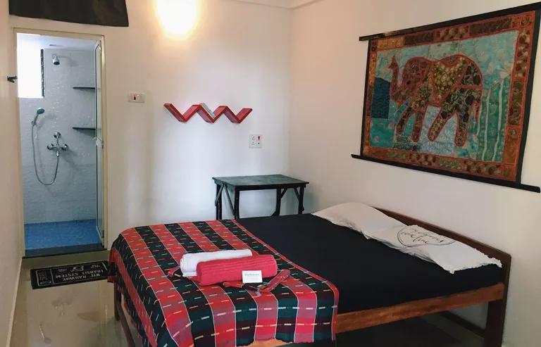 Номер в The NoName Guesthouse в Арамболе (Гоа, Индия) Номер в The NoName Guesthouse в Арамболе (Гоа, Индия)
