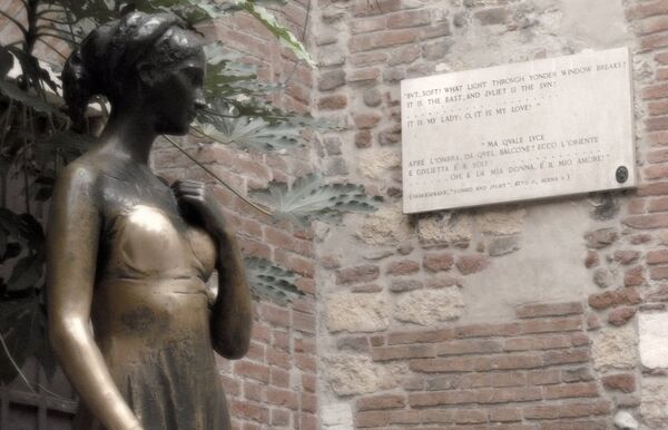 Памятник Джульетте в Вероне