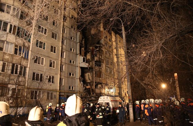 Взрыв бытового газа в многоэтажном доме в Волгограде