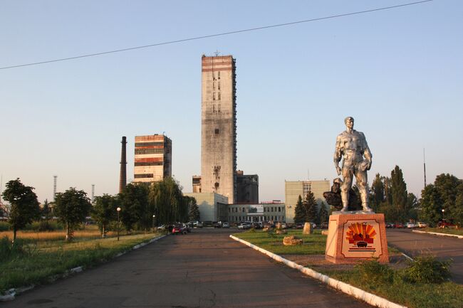 Взрыв на шахте Суходольск-Восточная в Луганской области