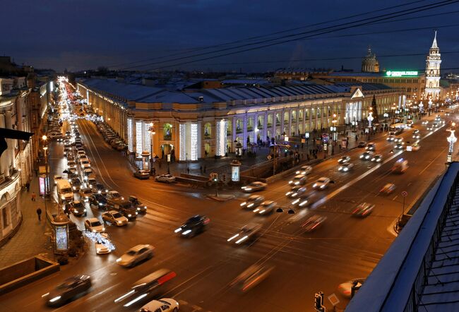 Предновогодний вечерний Санкт-Петербург