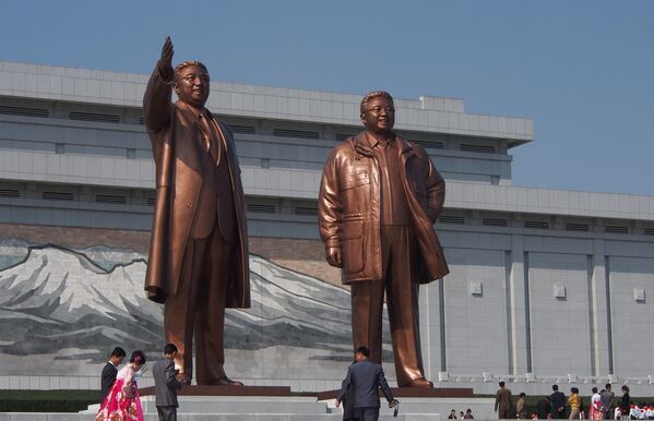 В масштабе идеологии: самые монументальные здания и памятники Северной Кореи
