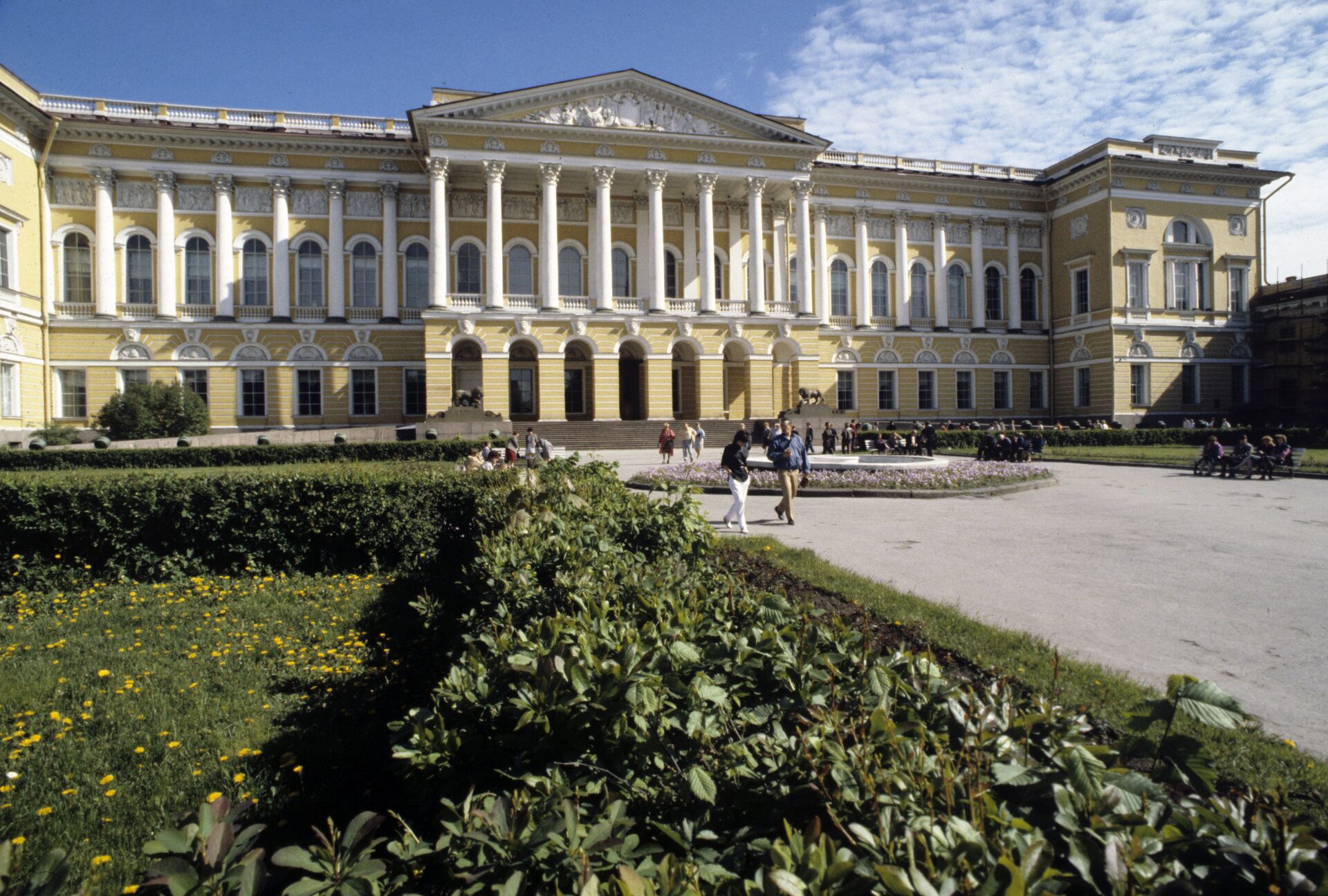 русский музей михайловский дворец фото