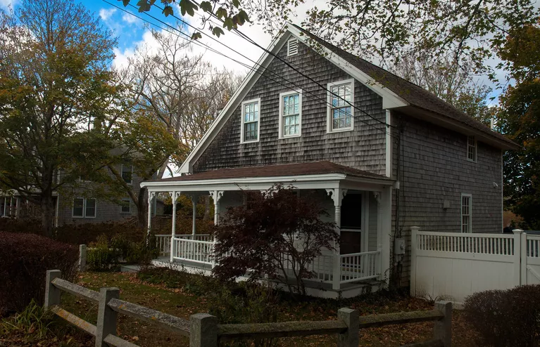 Дома в стиле Cape Cod Дома в стиле Cape Cod
