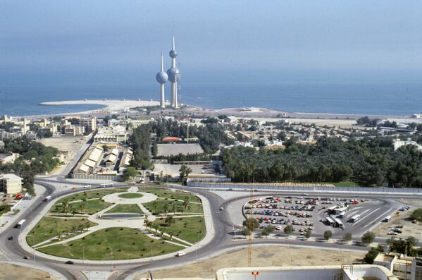 Вид на город Эль-Кувейт сверху