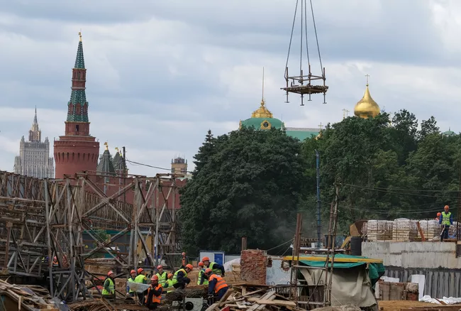 Строительство парка Зарядье