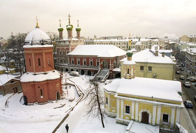 Высоко-Петровский монастырь