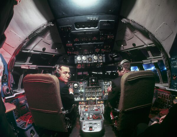 В самолете Ил-62М