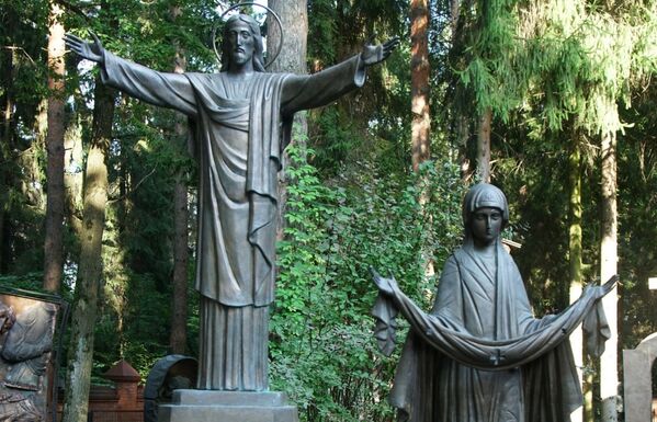 Макет статуи Христа работы Зураба Церетели
