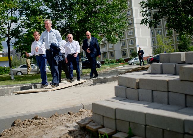 Мэр Москвы Сергей Собянин и плитка