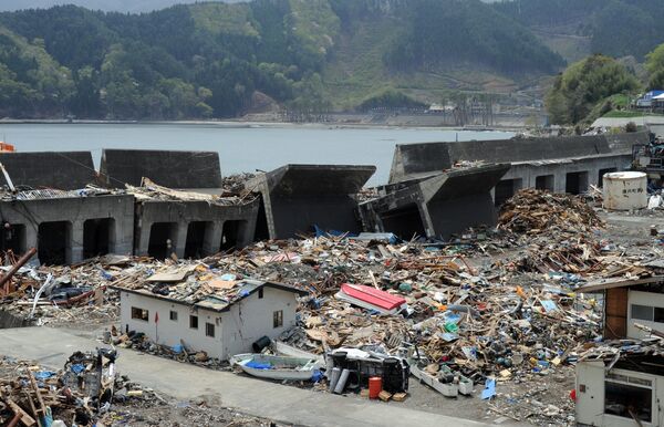 Последствия землетрясения и цунами 2011 года в японском городе Камаиши