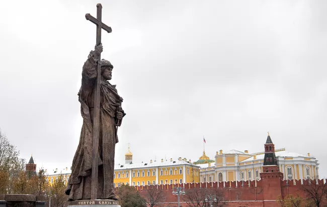 Открытие памятника князю Владимиру на Боровицкой площади
