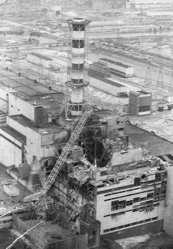 Разрушенный реактор Чернобыльской АЭС
