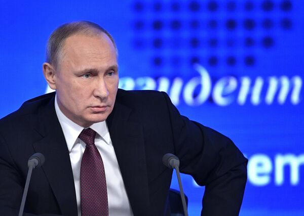 Двенадцатая ежегодная большая пресс-конференция президента РФ Владимира Путина