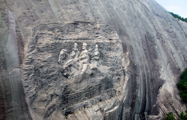 Скульптура на одной из гор Аппалачей – Стоун-Маунтин