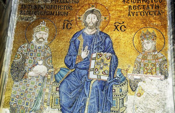 Фрагмент мозаики с изображением Иисуса Христа, императора Константина и императрицы Зои