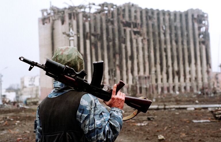 Президентский дворец в феврале 1995 года