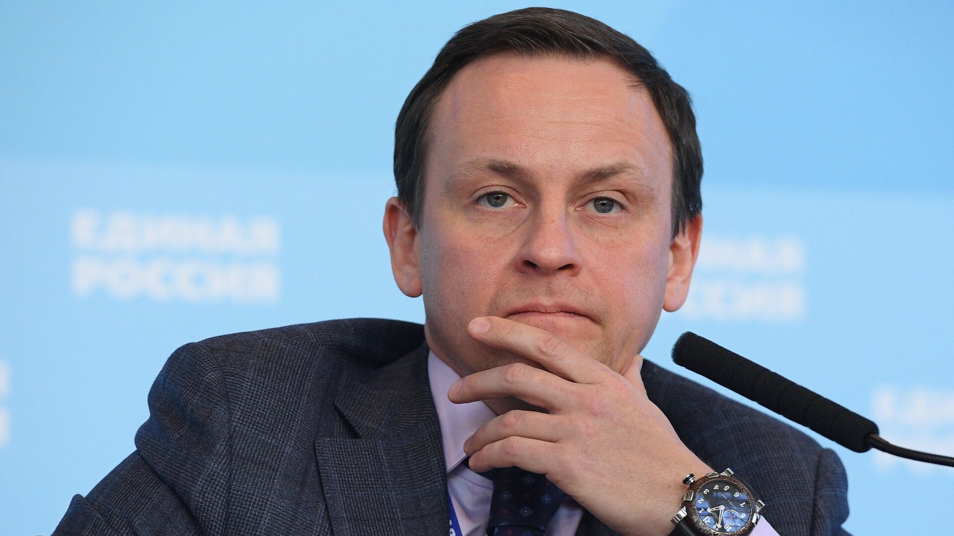 Медведев предложил Сидякину возглавить исполком "Единой России"