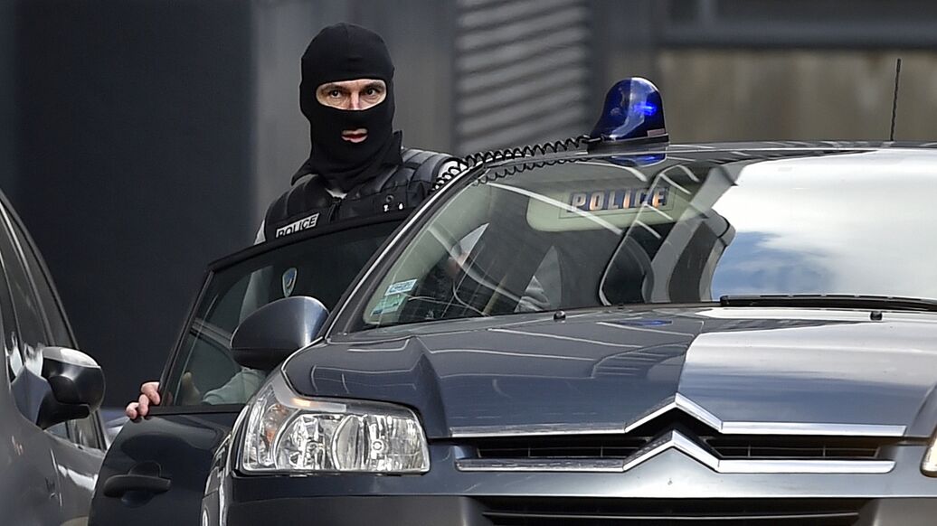 Во Франции прошли обыски у экс-генпрокурора Украины