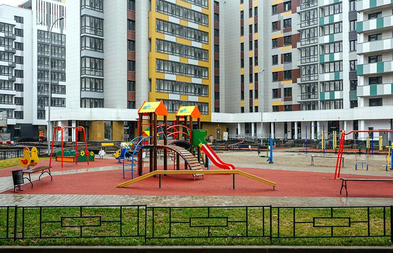 Московский стандарт реновации жилья: власти Москвы рассказали, какие дома придут на смену пятиэтажкам. Двор. Московский стандарт реновации жилья: власти Москвы рассказали, какие дома придут на смену пятиэтажкам. Двор.