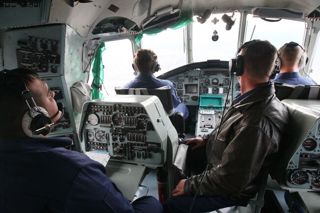 Экипаж многоцелевого транспортного вертолета Ми-26