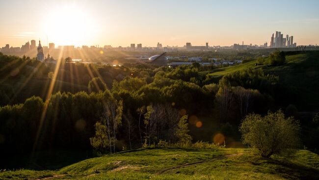 Рассвет в Москве