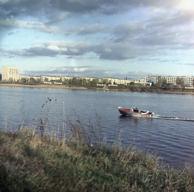Город Дубна на Волге