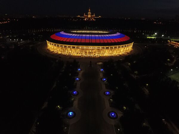 Подсветка стадиона Лужники