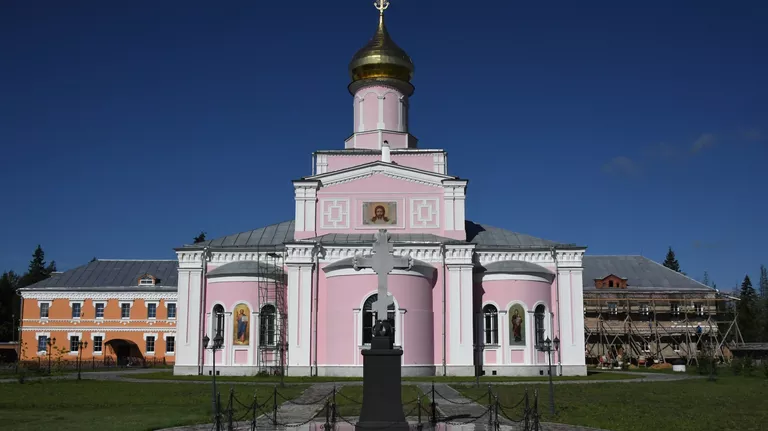 Троице-Одигитриевский ставропигиальный женский монастырь Зосимова Пустынь Троице-Одигитриевский ставропигиальный женский монастырь Зосимова Пустынь