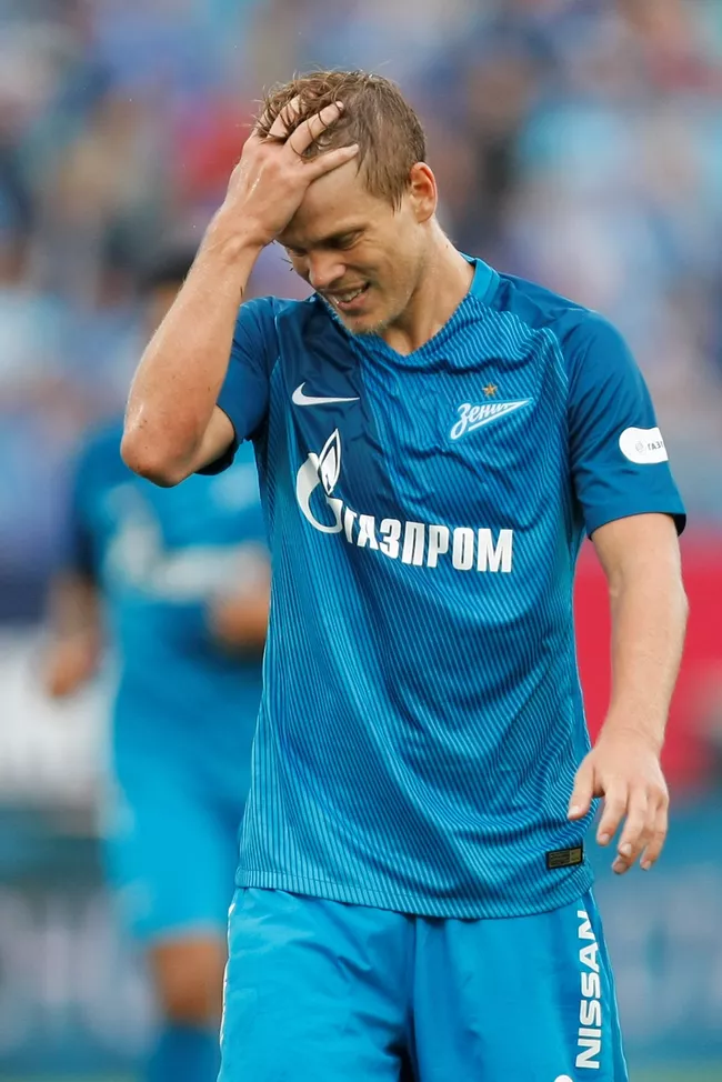 Форвард ФК Зенит Александр Кокорин