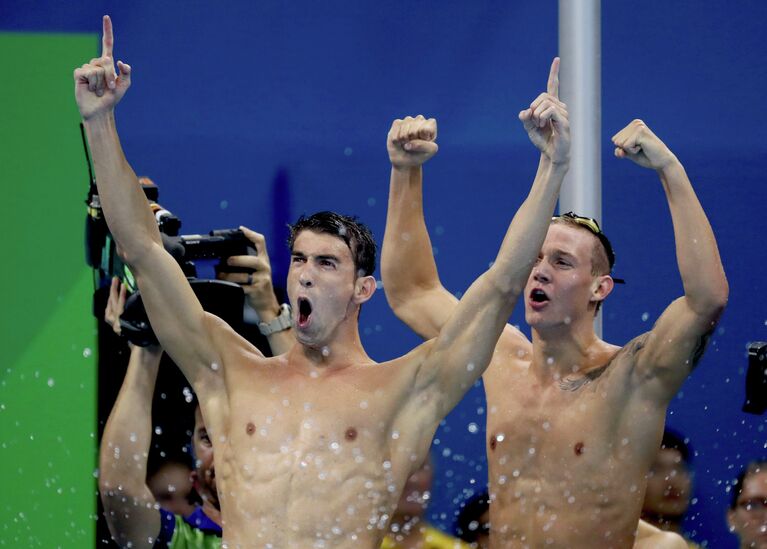 Майкл Фелпс, выигравший 19-ю золотую медаль Олимпийских игр по плаванию.