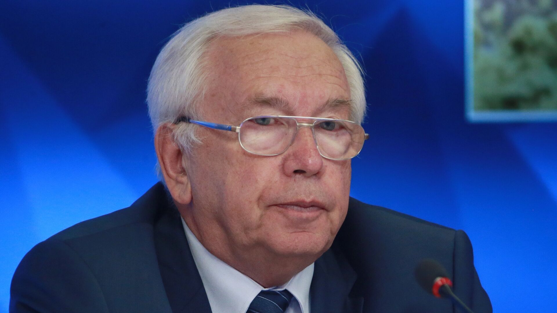 Президент Паралимпийского комитета России Владимир Лукин Президент Паралимпийского комитета России Владимир Лукин - РИА Новости, 1920