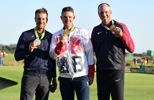 Призеры олимпийского турнира по гольфу Хенрик Стенсон, Джастин Роуз и Мэтт Кучар (слева направо)