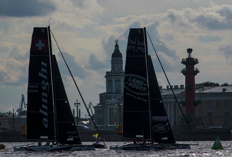 Парусная регата Extreme Sailing Series в Санкт-Петербурге