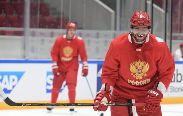 Нападающий сборной России по хоккею Александр Овечкин