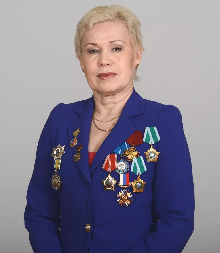 Знаменитая паралегкоатлетка, 13-кратная паралимпийская чемпионка и вице-президент ПКР Рима Баталова Знаменитая паралегкоатлетка, 13-кратная паралимпийская чемпионка и вице-президент ПКР Рима Баталова