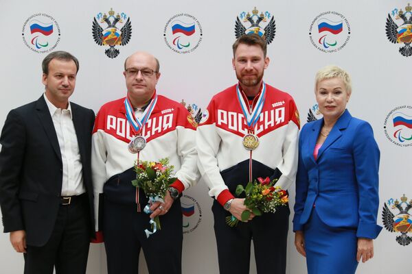 Аркадий Дворкович, Валерий Пономаренко, Сергей Малышев, Рима Баталова (слева направо)