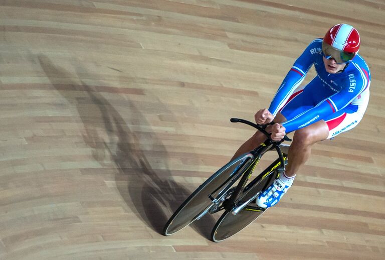 Дмитрий Страхов Дмитрий Страхов