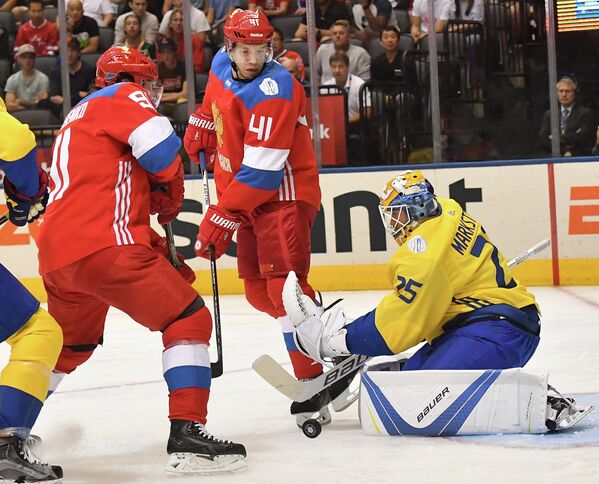 Игровой момент матча Кубка мира Швеция - Россия