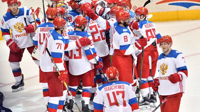 Хоккеисты сборной России