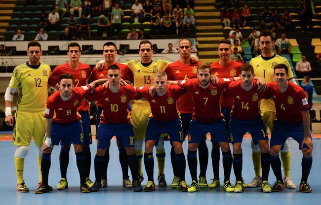 Игроки сборной Испании по мини-футболу