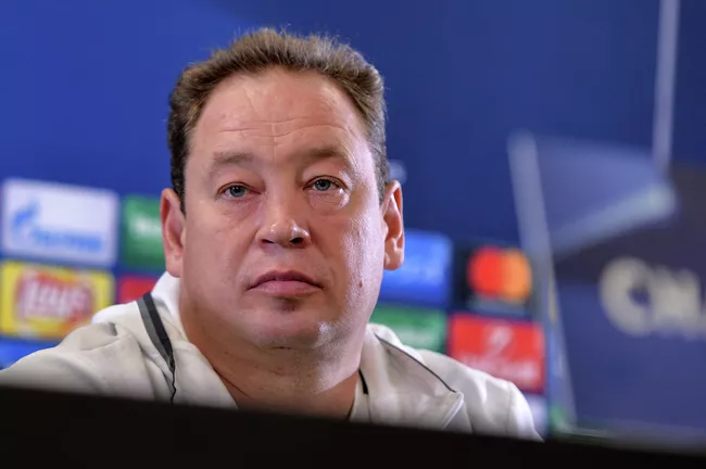 Главный тренер ПФК ЦСКА Леонид Слуцкий