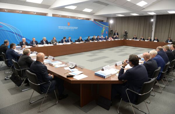 Владимир Путин проводит в Коврове заседание Совета при президенте РФ по развитию физической культуры и спорта