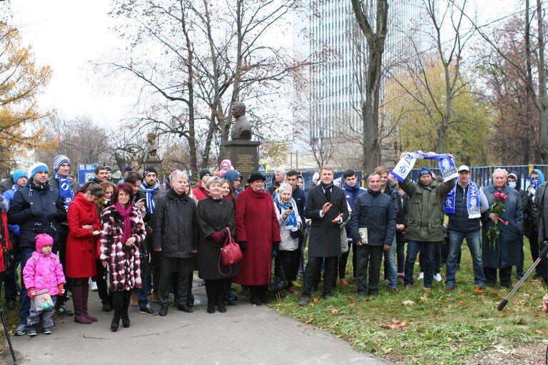 Церемония открытия бюста Льва Яшина