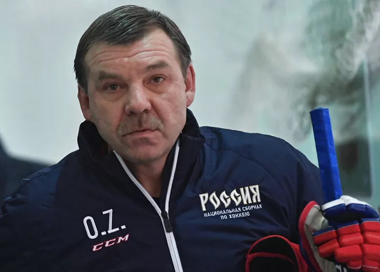 Главный тренер сборной России по хоккею Олег Знарок Главный тренер сборной России по хоккею Олег Знарок