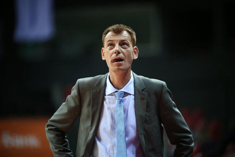 Главный тренер БК Юнион Олимпия Гашпер Окорн