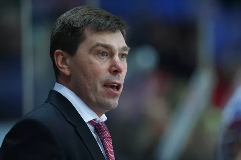 Главный тренер ХК Локомотив Алексей Кудашов Главный тренер ХК Локомотив Алексей Кудашов